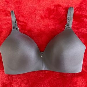 Montelle Intimates Wire-Free Multi-Way Straps T-Shirt Bra 36D